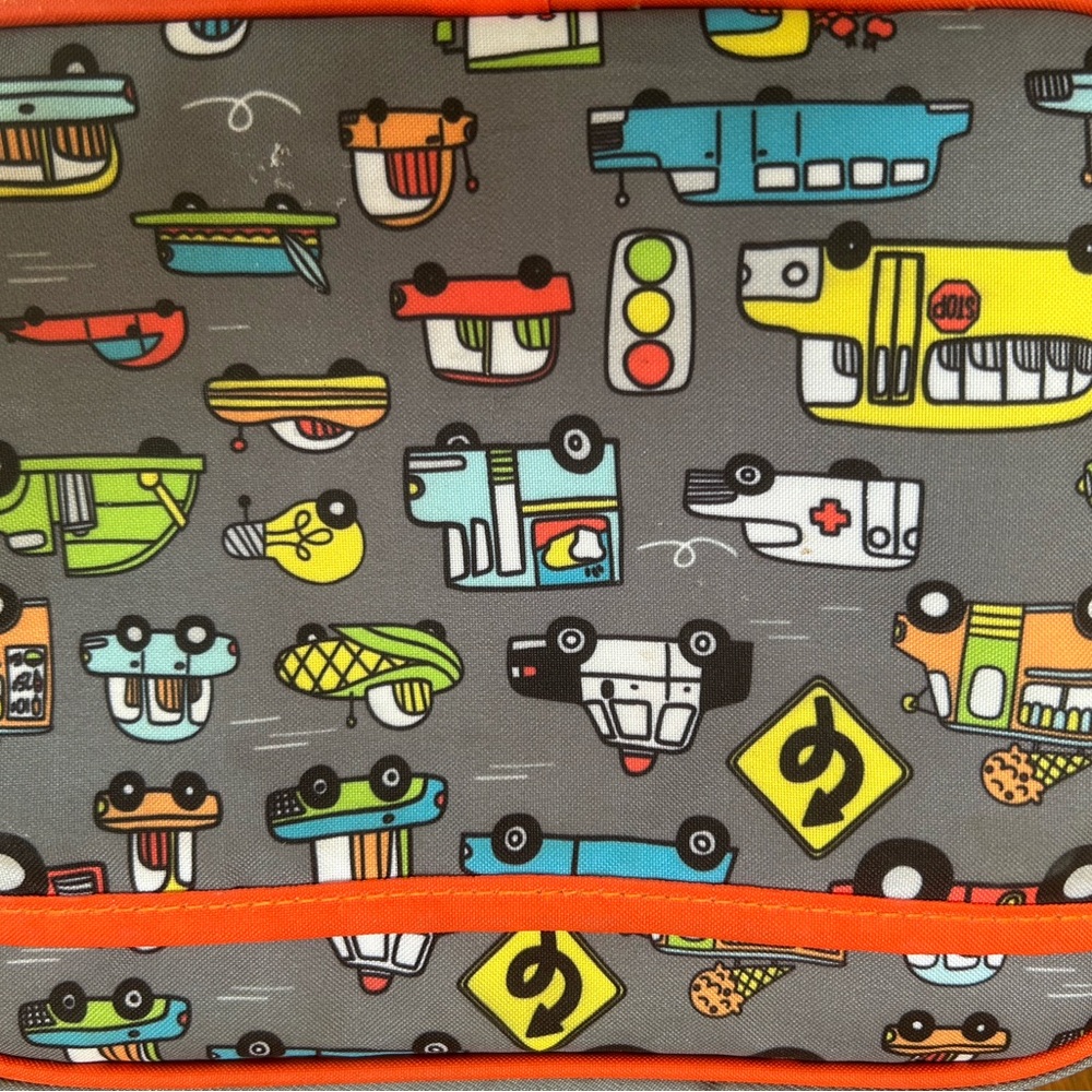 Two(2) insulated padded lunchboxes, dinosaurs & cars. Preowned, lots life left! - Picture 6 of 9